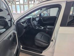 Toyota RAV4 2.0L CVT FWD 20th Anniversary Platinum Edition - ფოტო 7