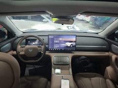 Leapmotor C11 Pure Electric 640 LiDAR Edition - ფოტო 9