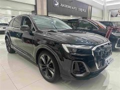 Audi Q7 55 TFSI quattro S line Sport - фото 3