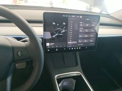 Tesla Model Y Rear-Wheel Drive - ფოტო 12
