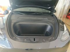 Tesla Model Y Rear-Wheel Drive - ფოტო 19