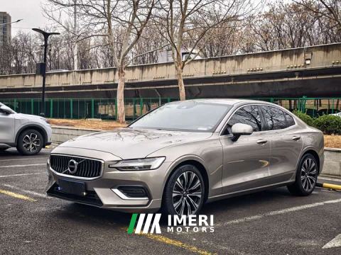 2021 Volvo S60 B4 Intelligent Remote Luxury Edition