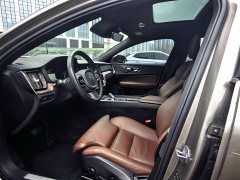 Volvo S60 B4 Intelligent Remote Luxury Edition - ფოტო 4
