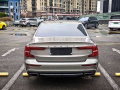 Volvo S60 B4 Intelligent Remote Luxury Edition - ფოტო 9