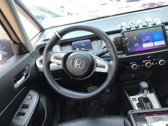 Honda Fit 1.5L CVT Trend Edition - ფოტო 10