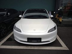 Tesla Model 3 Rear-Wheel Drive - ფოტო 2