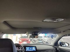 Hyundai Elantra 1.5L CVT Luxury - ფოტო 17