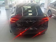 Tesla Model 3 Rear-Wheel Drive - ფოტო 5