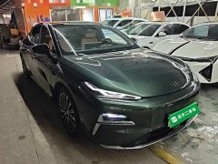 Geely Galaxy Xingyao 8 130km EM-i Flagship - ფოტო 3