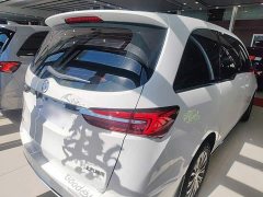 Buick GL8 Land Business Class Comfort Edition - фото 6