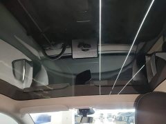 Tesla Model Y Rear-Wheel Drive - ფოტო 17