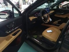 Lincoln Explorer 2.0T Two-Wheel Drive Elite - ფოტო 15