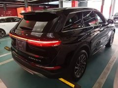 Lincoln Explorer 2.0T Two-Wheel Drive Elite - ფოტო 6