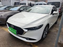 Mazda3 Axela 2.0L Automatic Premium Edition - ფოტო 1