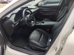 Mazda3 Axela 2.0L Automatic Premium Edition - ფოტო 14
