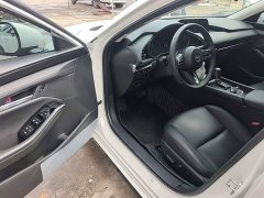 Mazda3 Axela 2.0L Automatic Premium Edition - ფოტო 15
