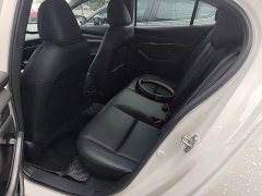 Mazda3 Axela 2.0L Automatic Premium Edition - ფოტო 16