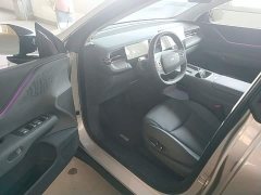 XPeng G6 625 Long Range Max Flagship - ფოტო 15