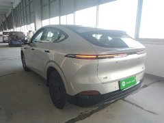 XPeng G6 625 Long Range Max Flagship - ფოტო 4