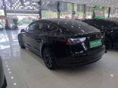 Tesla Model 3 Rear-Wheel Drive - ფოტო 4