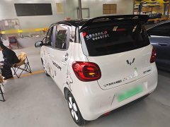 Wuling Hongguang MINIEV Fourth Generation Four-Door Advanced Edition - ფოტო 4