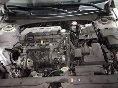 Hyundai Elantra 1.5L CVT GLX Elite - ფოტო 19