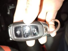 Hyundai Elantra 1.5L CVT GLX Elite - ფოტო 8