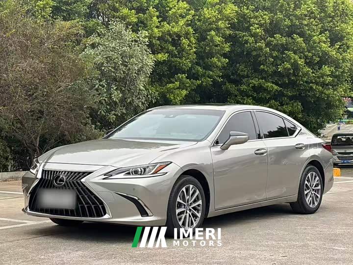 Lexus ES 200 Excellence Edition