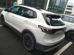 Volkswagen Touareg Sharp 300TSI Sharp Enjoy Edition - ფოტო 4