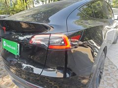 Tesla Model Y Standard Range RWD - ფოტო 7