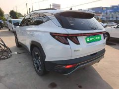 Hyundai Tucson L 1.5T Automatic Two-Wheel Drive DLX Luxury - ფოტო 4