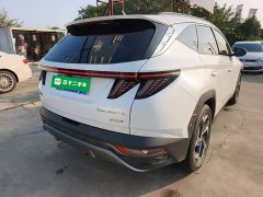 Hyundai Tucson L 1.5T Automatic Two-Wheel Drive DLX Luxury - ფოტო 6