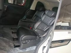 Honda Elysion 2.0L Hybrid Elite Edition - ფოტო 16