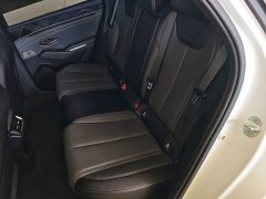BYD Qin L DM-i 120KM Excellence Edition - ფოტო 16