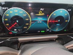 Mercedes-Benz EQA 300 4MATIC Launch Edition - ფოტო 11