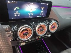 Mercedes-Benz EQA 300 4MATIC Launch Edition - ფოტო 12