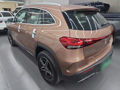Mercedes-Benz EQA 300 4MATIC Launch Edition - ფოტო 4