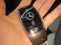 Mercedes-Benz EQA 300 4MATIC Launch Edition - ფოტო 8