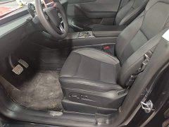 Tesla Model Y Rear-Wheel Drive - ფოტო 14