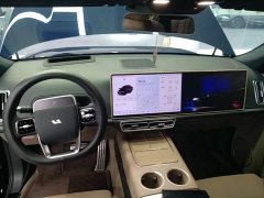 Li Auto L7 Max Smart Refresh Edition - ფოტო 9