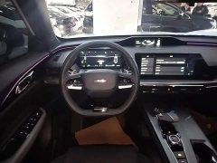 Changan Oushan Z6 New Energy Smart Electric iDD 150KM Flagship Plus - ფოტო 10