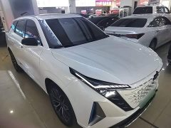 Changan Oushan Z6 New Energy Smart Electric iDD 150KM Flagship Plus - ფოტო 3