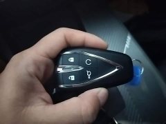 Changan Oushan Z6 New Energy Smart Electric iDD 150KM Flagship Plus - ფოტო 8