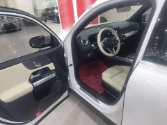 Mercedes-Benz GLB 200 Dynamic - ფოტო 15