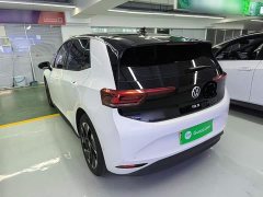 Volkswagen ID.3 Smart Edition Intelligent Oxygen Version - ფოტო 4