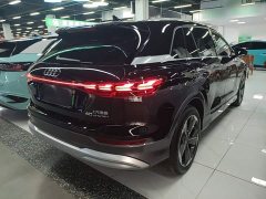 Audi Q5 e-tron 40 e-tron Starlight Edition Brocade Package - ფოტო 6