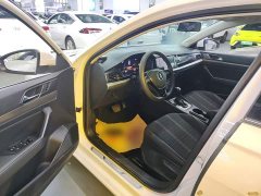 Volkswagen Lavida 1.5L Automatic Vision Edition - ფოტო 15