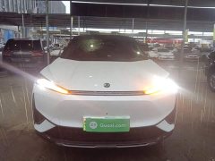 Dongfeng Fengshen L7 518 Comfort Edition - ფოტო 2