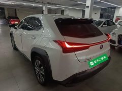 Lexus UX New Energy 300e Pure Joy Edition - ფოტო 4