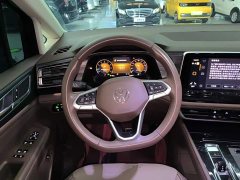 Volkswagen Viloran 380TSI Edition - ფოტო 10